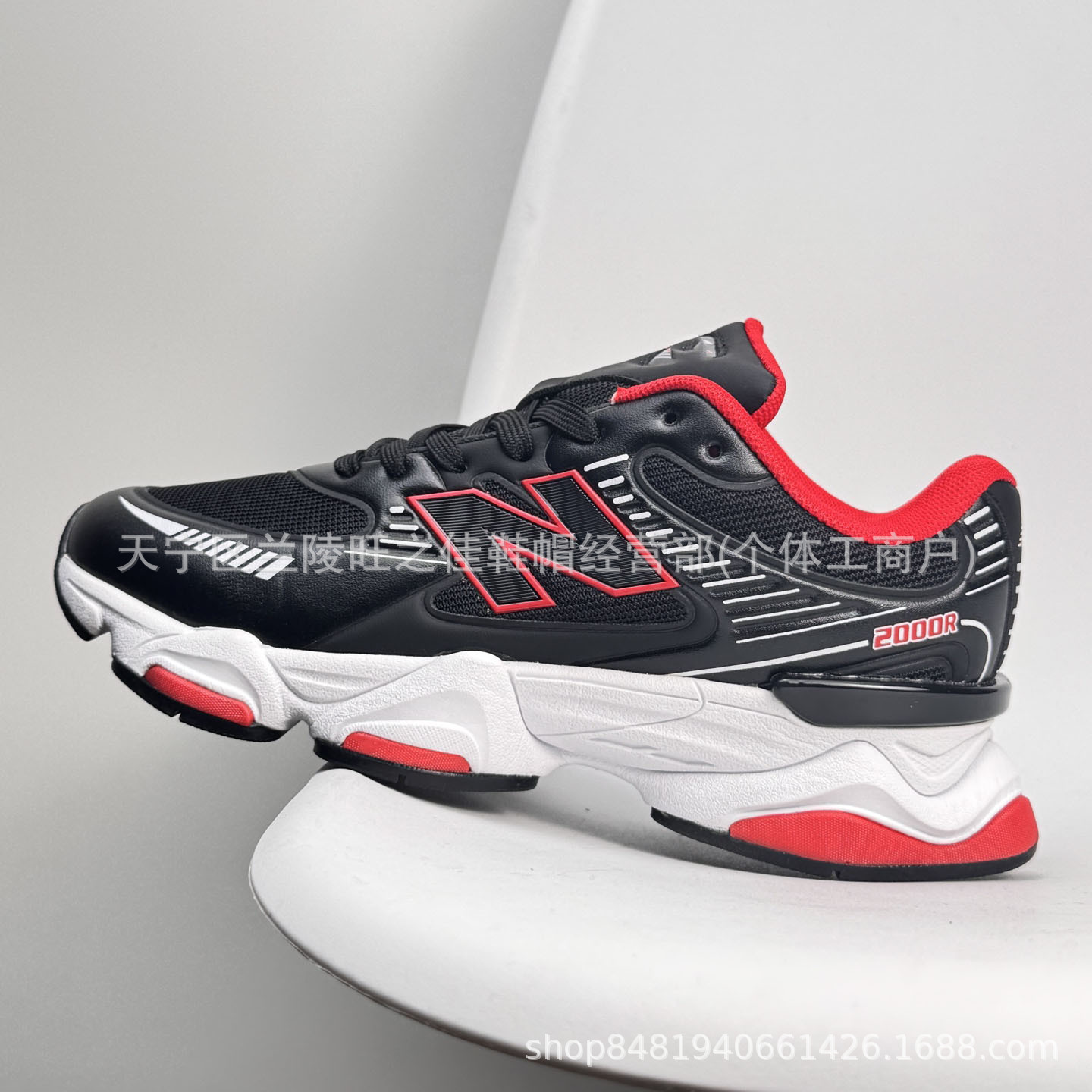 Putian NB M2000 serie de moda versátil tela de cuero artificial de cerdo amortiguador antideslizante desgaste zapatillas de correr bajas