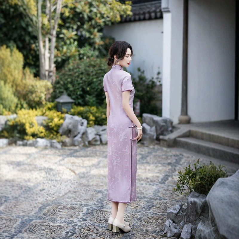 New Style Purple Silk Qipao, New Chinese Style 2026 Young Model, Elegant Slim-Fit Long Vintage Silk Qipao Dress