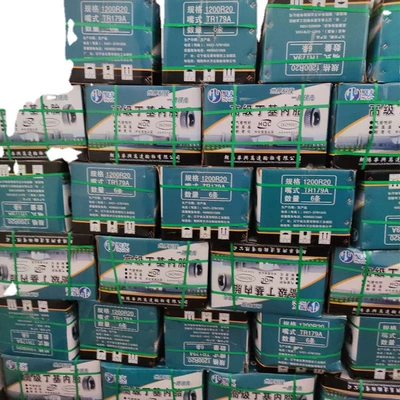 Truck Tires Large Quantity Discount – Yolsuzluq şinləri