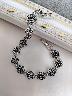 Cross-Border 2023 New Style Accessible Luxury Retro Niche Fashion European and American Style Rose Flower Old Men and Women Same Style Hand Jewelry Wholesale