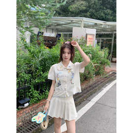 复古甜美碎花刺绣娃娃领衬衫女2026年夏季新款设计感别致短袖上衣
