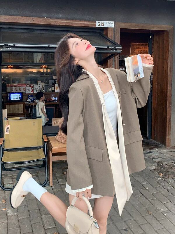 Light and Sophisticated French Style Suit for Women in Spring & Fall New Design Casual Slimming Look Suit Jacket for Small People