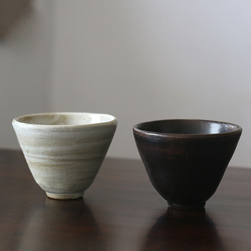 Simple hand-drawn stoneware tea cup, tea cup, household kung fu tea set, handmade master cup, personal cup, ceramic single cup