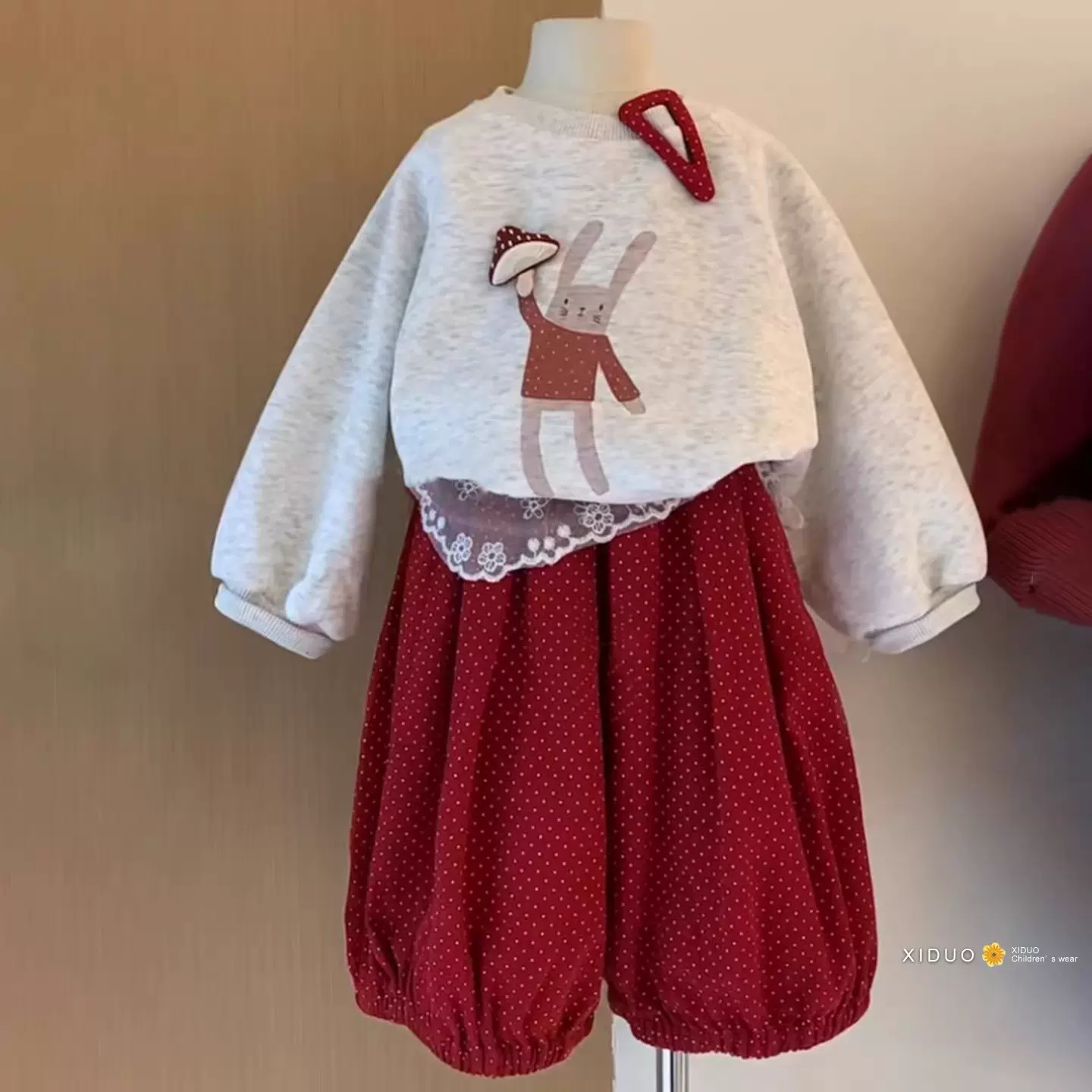 韩版童装女童长袖卫衣秋装2025新款时髦洋气宝宝休闲卡通印花上衣