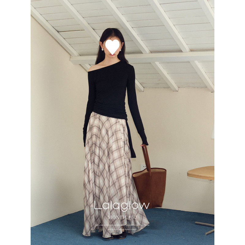 Brown Plaid Skirt with a Gentle Style and Drapey Feel, Slimming Plaid Skirt for Women, Versatile Long Skirt for Spring/Summer 2026