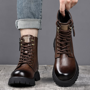 �R��ѥ�п��Ў�Ӣ���L��ʽ���bѥ��׼ӽq2025�¿�C܇�Tʿѥ���l