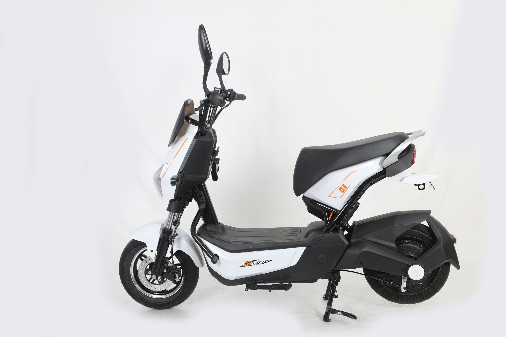 New Foreign Trade Export Two-Wheeled Tram War Eagle Electric Vehicle High-Power Battery Vehicle Middle East Electric Motorcycle Southeast Asia