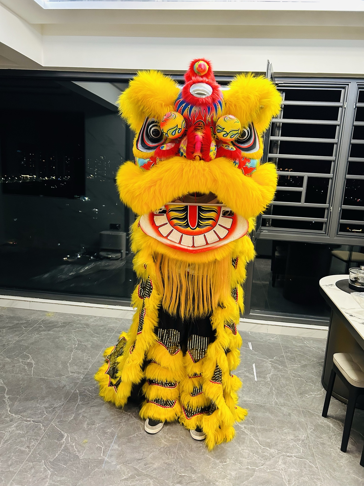 5호 스페셜 블랙 & 골든 퍼 더블 슈트 (바지 2벌)