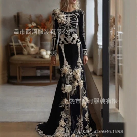 2026 New Model Independent Station Amazon Cross-Border Halloween Round Neck Long Sleeve Slim Dress