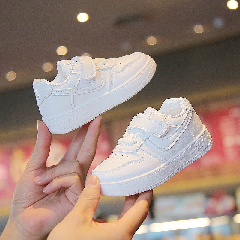 Children's Shoes 2023 Spring & Fall Sports Shoes for Boys and Girls, White Shoes, Soft Sole Baby Shoes, Flats