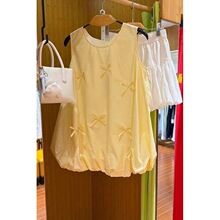 ������Ʒ�WԺ�L����С���ӟo�䱳�Ļ������´����ɾo����ȹŮ�W��