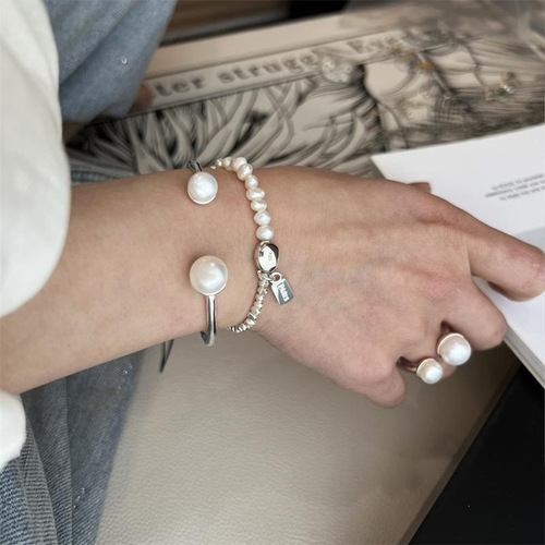 Korean version pearl bracelet open-style bangle for women, INS cool wind, simple temperament, versatile, unique design sense, trendy bracelet