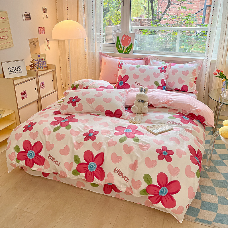 Pequeñas flores de algodón de cuatro piezas de una sola cama impresa cubierta de edredón dormitorio de estudiantes cama de algodón de tres piezas de una sola cama cubierta de edredón