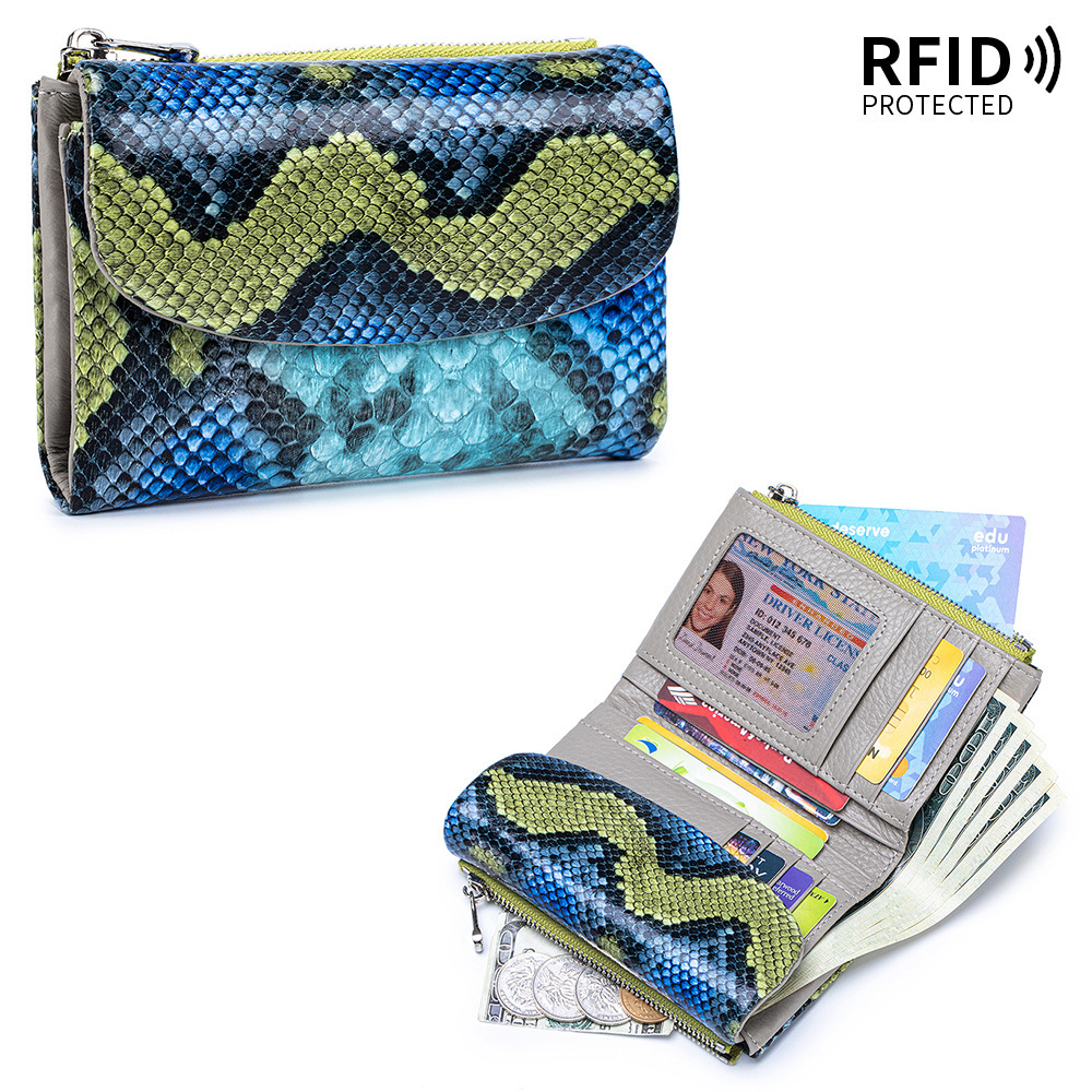 Linen blue (snake pattern)