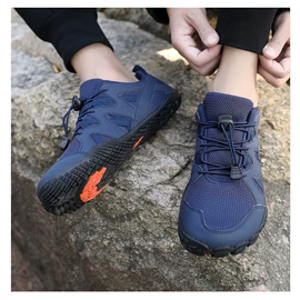 溯溪鞋;综合训练鞋;登山鞋