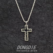 新款暗黑熔岩十字架项链男欧美嘻哈土酷街头锁骨链女小众设计配饰