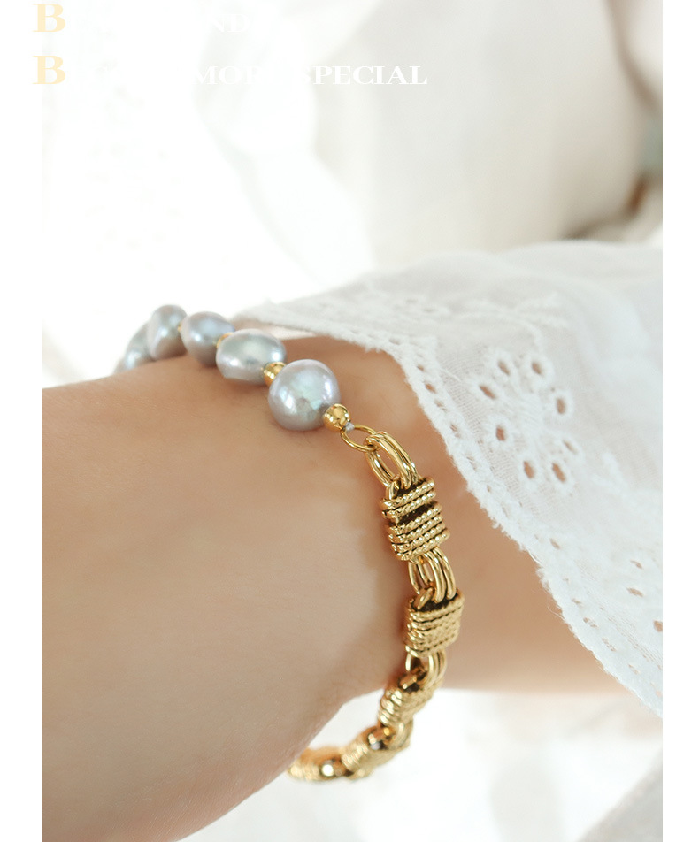 Fashion Geometric Brass Plating Pearl Bracelets display picture 2