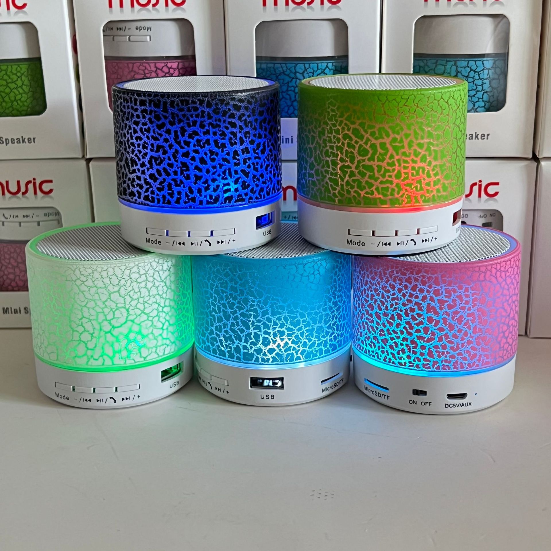 Mini crack Bluetooth sonido tarjeta portátil subwoofer sonido cajas inalámbricas regalo pequeño sonido