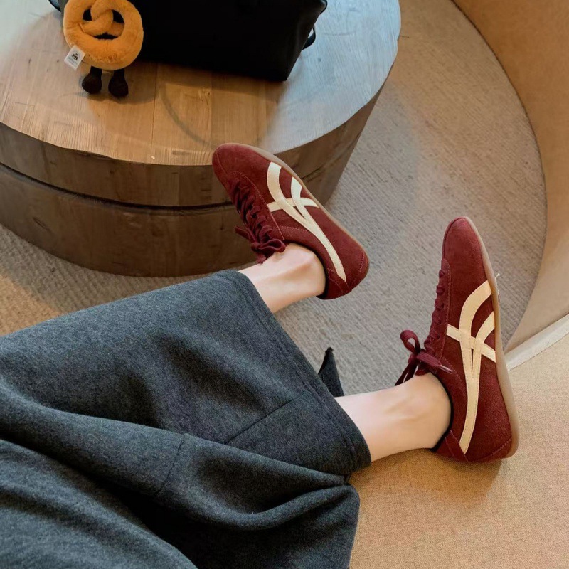 Soft Leather Version ~ Fashionable Color-Blocked Lace-Up Flat Soft-Soled Sneakers 2026 Spring New Casual Agande Training Shoes for Women