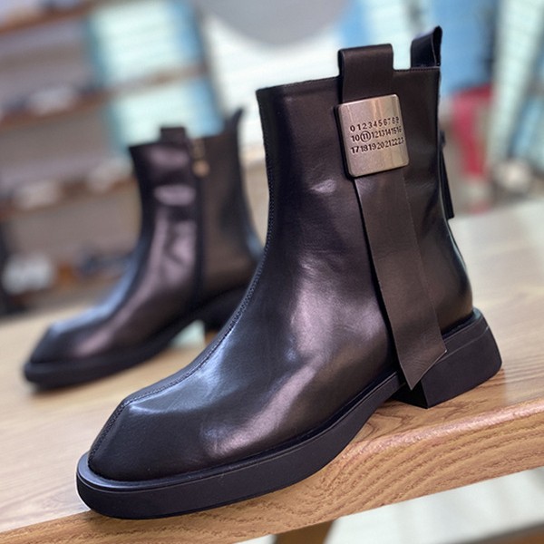 [in Stock] 3312 Martin Boots for Women, British Style, New Autumn/Winter European Thick-Soled Mid-Calf Boots, Fashionable and Simple