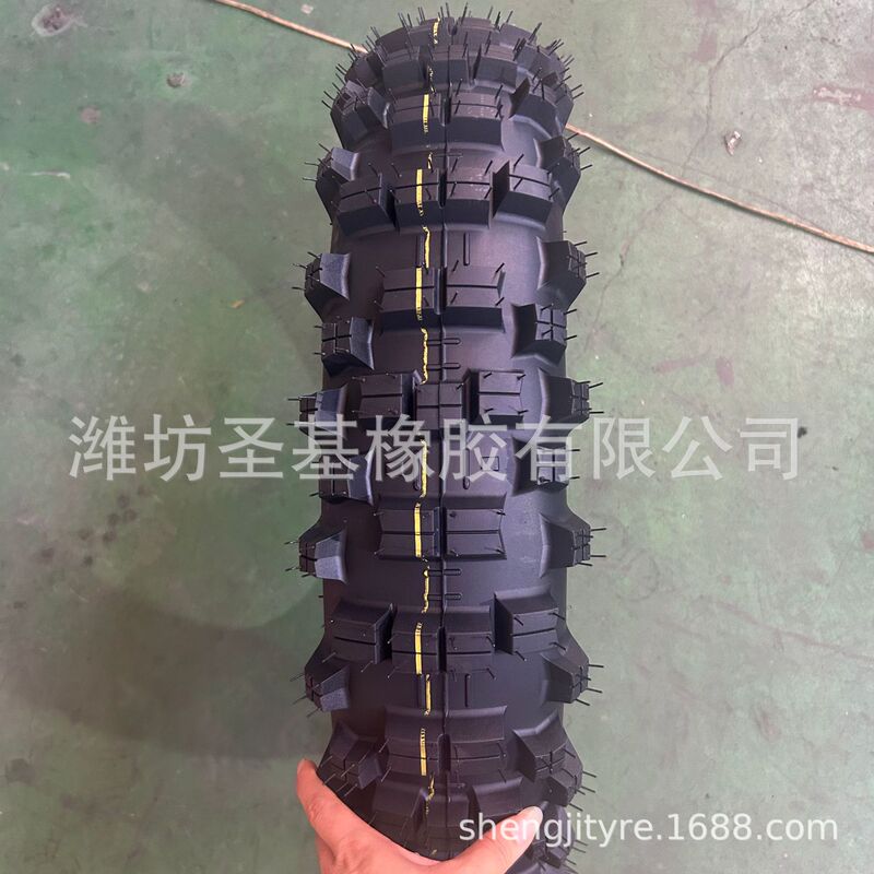 Factory Direct Sale of Off-Road Motorcycle Tires, Anti-Skid and Wear-Resistant, 140/80-18 Ss-156, Neutral Hardness