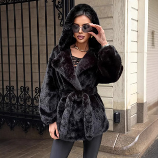 �W���羳����ëƤ��ë�q�������L���Bñ���b�I��������ëƤ����Ů