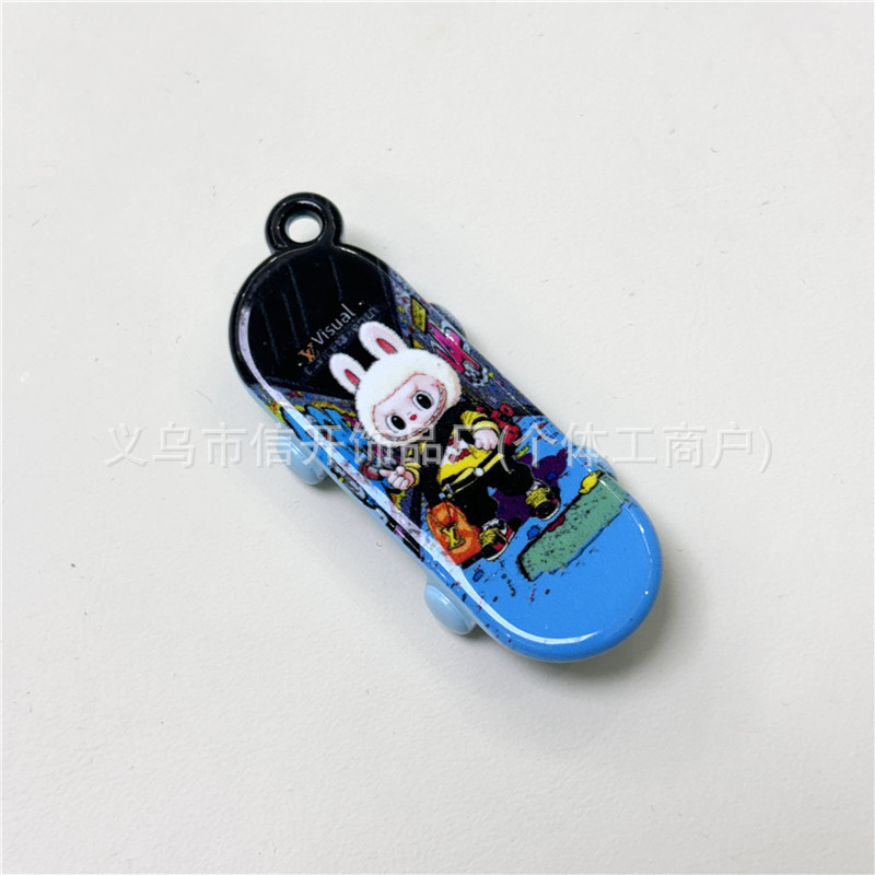 吊孔亚克力拉布布印花滑板挂坠 手工diy钥匙链手机链包挂饰品材料|undefined