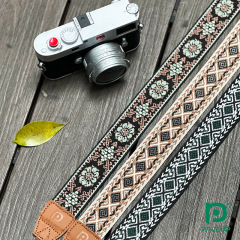 【クロスボーダー直供】刺繍編み民族風レトロ文芸一眼レフカメラ肩ベルト撮影減圧ベルト