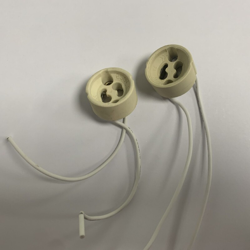 Manufacturer Wholesale Gu10 Lamp Base Halogen Bulb Accessories Bulb Parts Factory Lamp Holder Manufacturer Wholesale Gu10 Lamp Base Halogen Bulb Accessories Bulb Parts Factory Lamp Holder