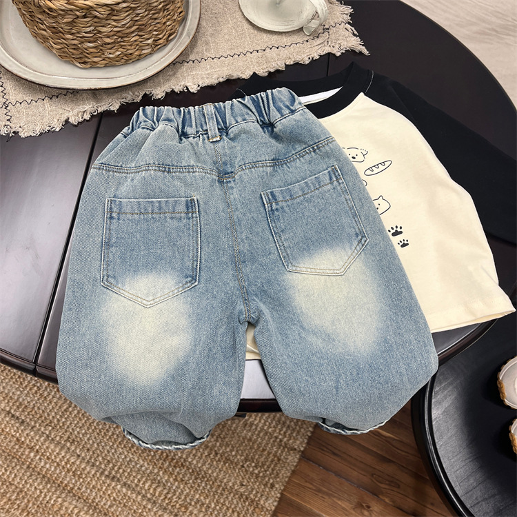 Blugi pentru copii, primăvară și bebeluși la modă pentru toamnă, versiune coreeană, model graffiti cu picior drept pentru băieți._voghion.com