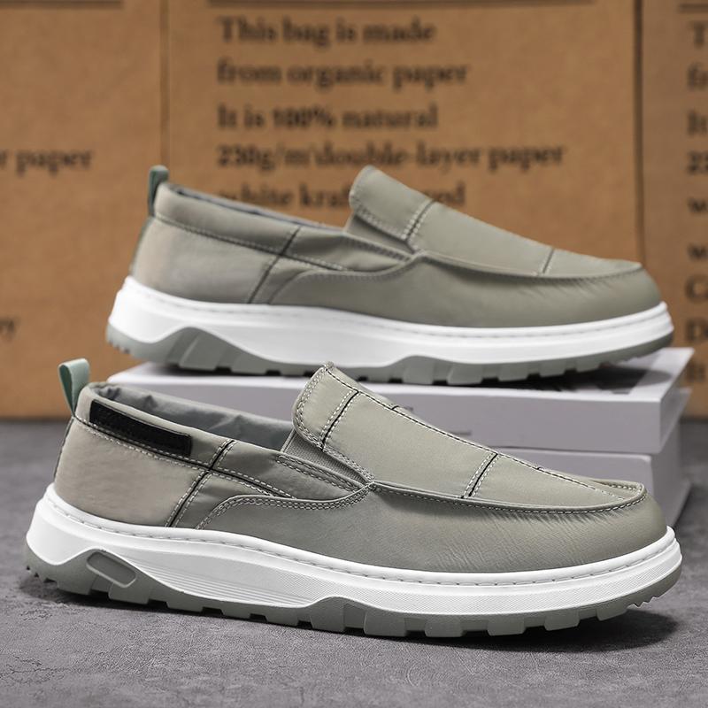 Zapatos de hombre, zapatos de tela de seda de hielo finos de verano, zapatos deportivos y casuales de uso exterior ligero, un pedal, zapatos de conducción perezosos, hombres