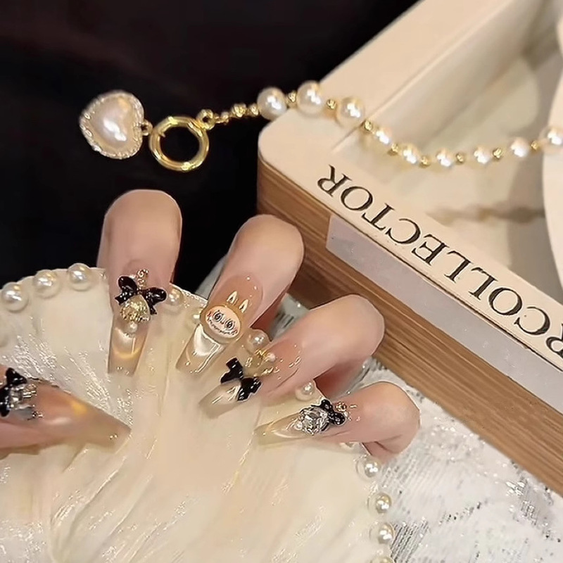 [Labubu] Purely Handmade Wearable Nails, Butterfly Smile, Cat Eye, Classy Phototherapy, Pure Handmade Nail Stickers, 10 Pieces