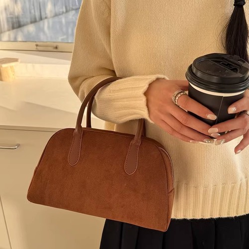 Brown Calfskin Boston Bag for Women 2024 Autumn/Winter Korean Bowling Bag with a Touch of Luxury Cushion Bag Shoulder Bag
