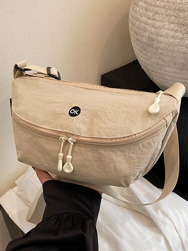 Nylon crescent waist bag for women, simple outdoor style mobile phone bag, ultra-light chest bag, adjustable shoulder strap, can be sent on behalf of you
