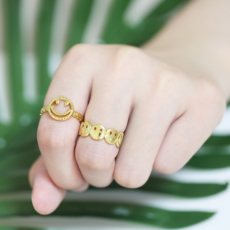 Anillo De Cobre Geométrico De La Cadena Sonriente De La Moda Al Por Mayor display picture 6