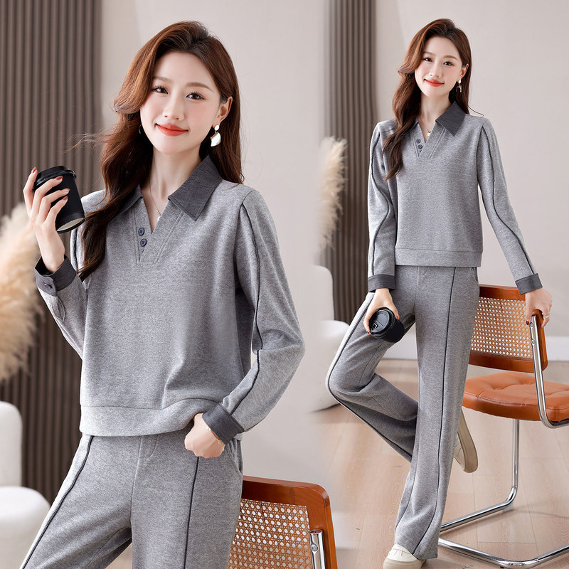 Women's Sportswear Set for Spring and Autumn 2026, New Stylish and Trendy Casual Sweatshirt Two-Piece Set for Petite Moms