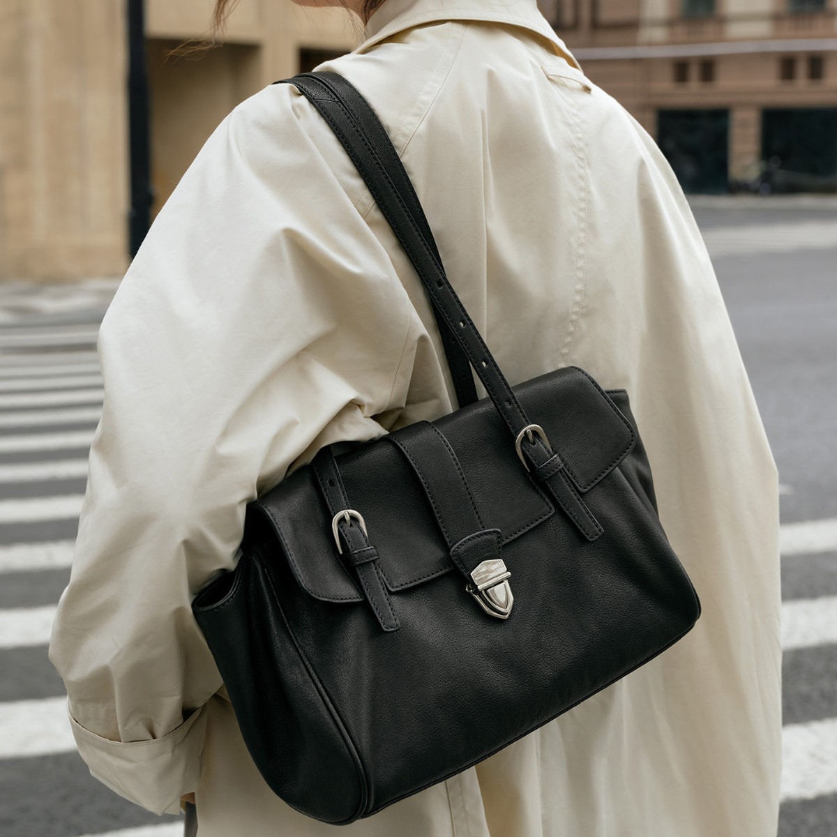 Premium Vegetable-Tanned Leather Baguette Briefcase For Women 2026 New Casual Retro Commuter Handbag Shoulder Bag - Thumbnail 2