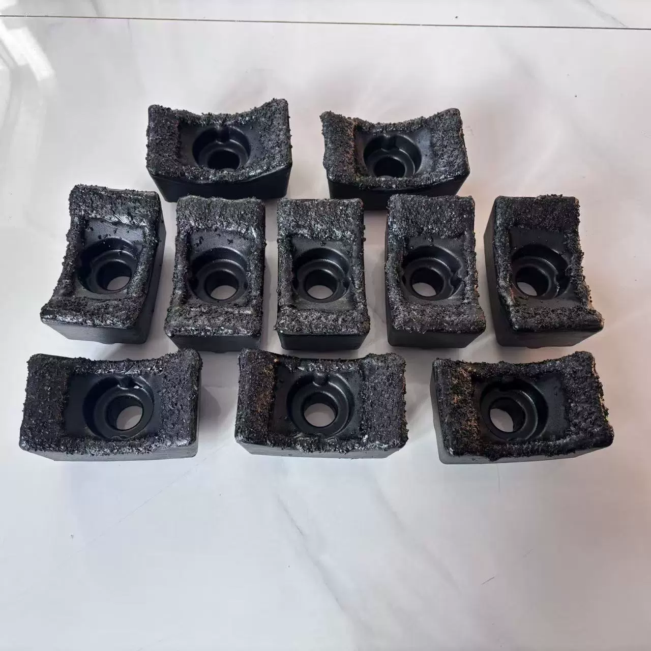 综合破碎机锤头各种异形锤头优质合金颗粒耐磨锤式粉碎机配件