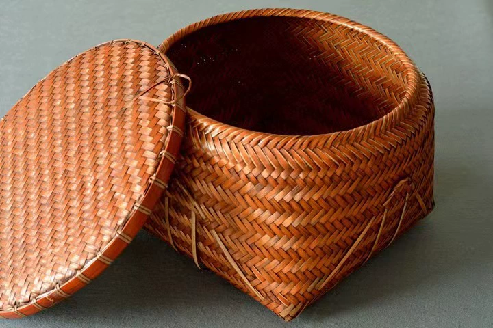 Ретро-корзина из бамбука с крышкой, корзина для риса на свадьбу, бытовая корзина для хранения в старинном стиле, большая корзина из бамбука, изящные плетеные изделия из бамбука