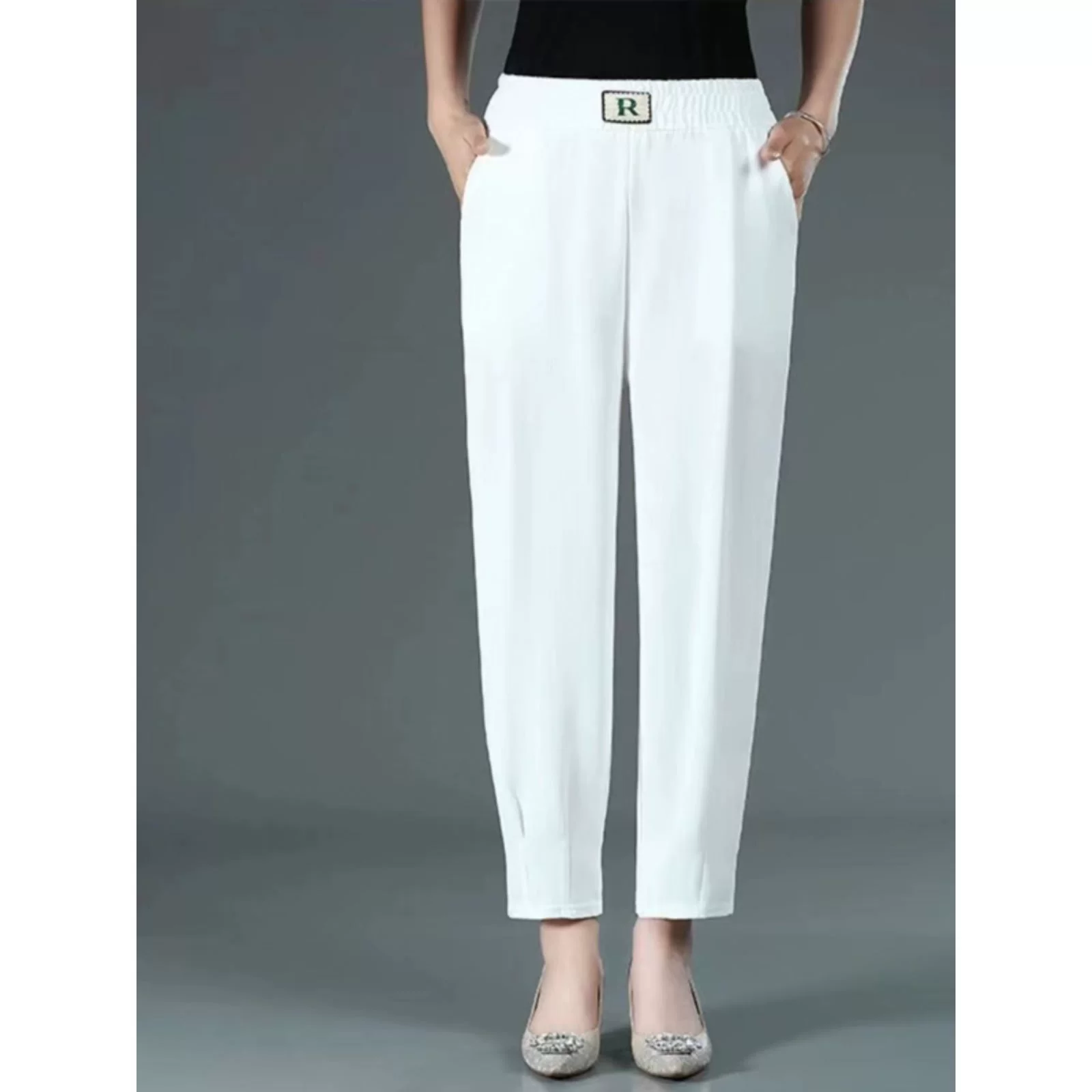 2025 Весна/Лето Тонкие девятиточечные повседневные брюки для мам из тенселя, хлопка и льна с эластичной резинкой на талии, свободный модный стиль для женщин среднего возраста.