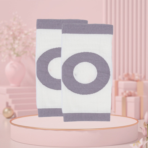 Lightweight knitting O-type knee pads invisible wear exercise yoga joint protection cold legs in summer air conditioning cold prevention