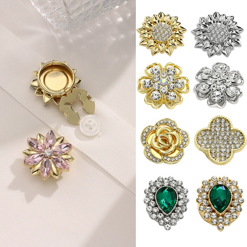 Украшение для рубашки (button cover), стразы и жемчуг, акцент 14k, клипса, 9 дизайнов