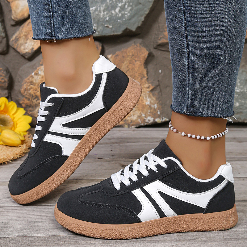 Cross-Border Large Size White Shoes for Women 2025 New Retro Casual Foreign Trade Fashion Round Toe Sports Thick-Soled Sneakers Wholesale