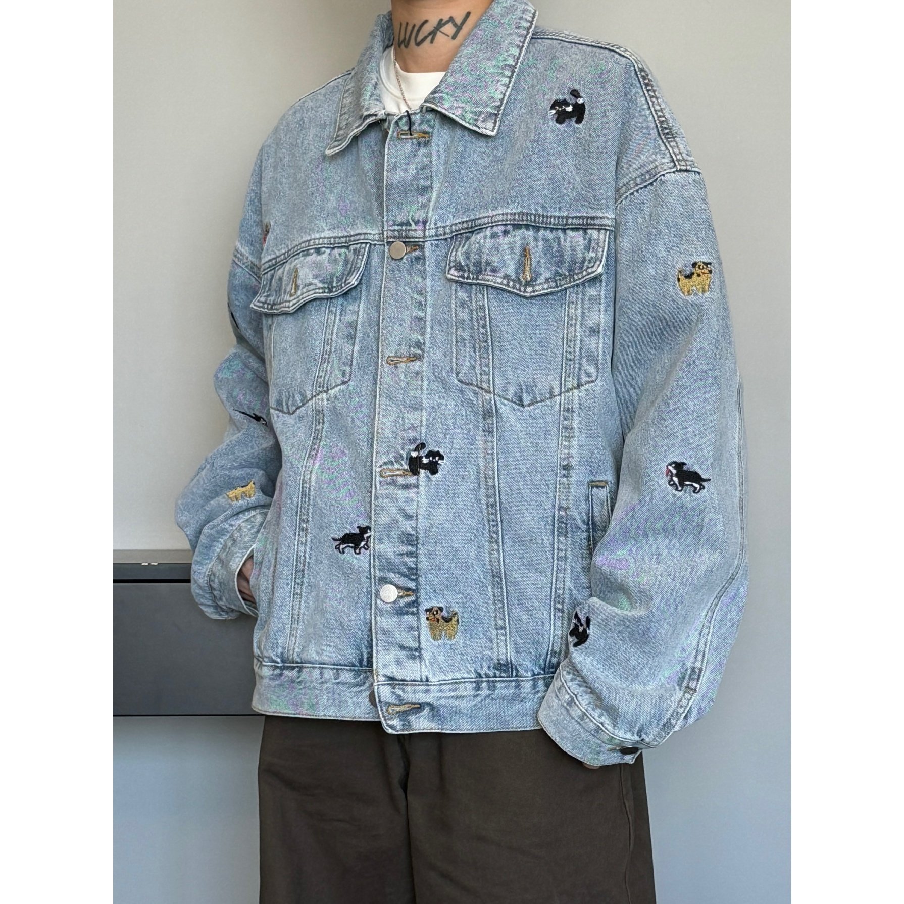 Giacca in denim con ricamo vintage a tema cartone animato - Cappotto oversize da streetwear per uomo e donna (S-2XL)_voghion.com