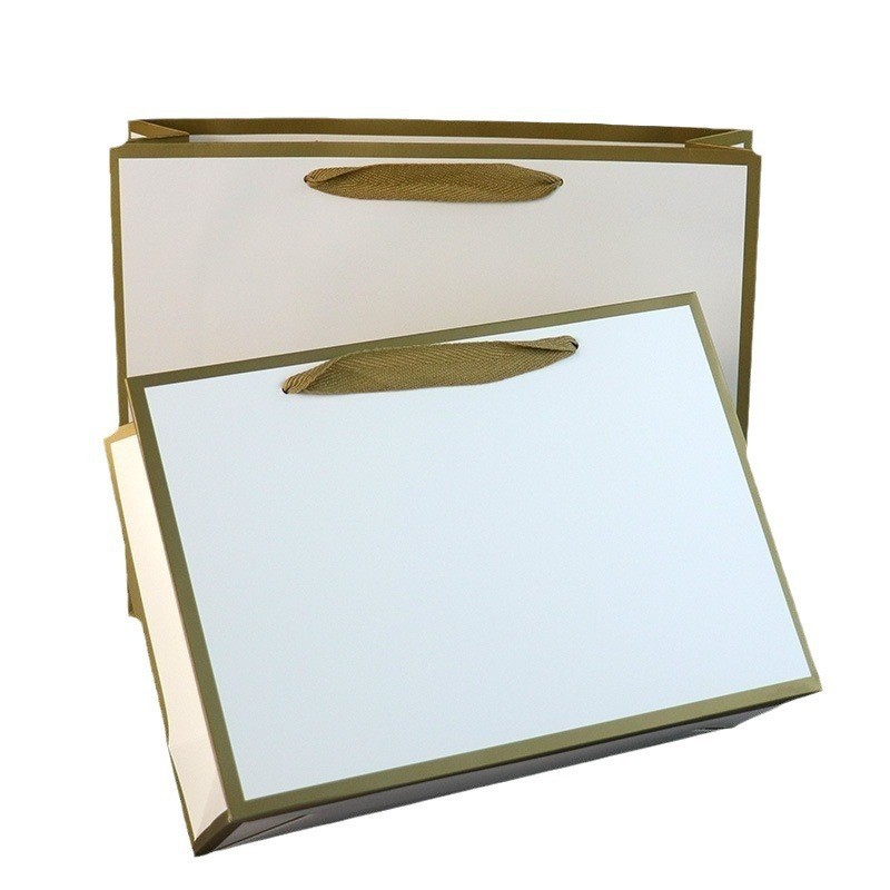 Bolsa de regalo cuidado de la piel tienda de ropa bolsa portátil bolsa de papel cartón blanco bolso cosmético logo bolsa de regalo creativo