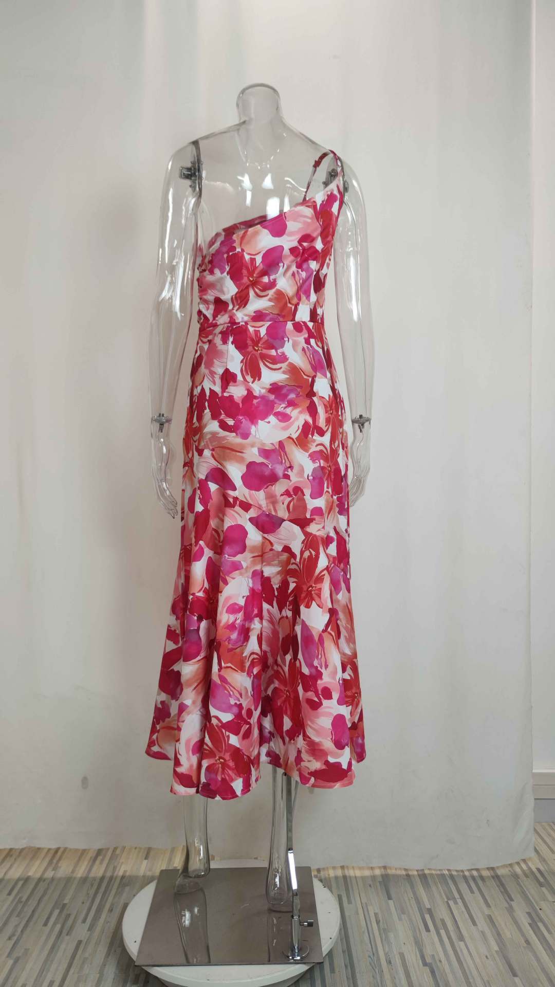Oblique collar Neckline Wholesale Women's Vacation Printing Ruffles Printing Holiday Beach Oblique Collar Sleeveless Sheath Dress