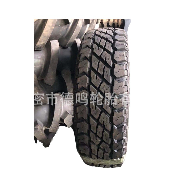 Neumático de platino 255/85R16 Iveco 2045 neumático de vehículo militar patrón todoterreno