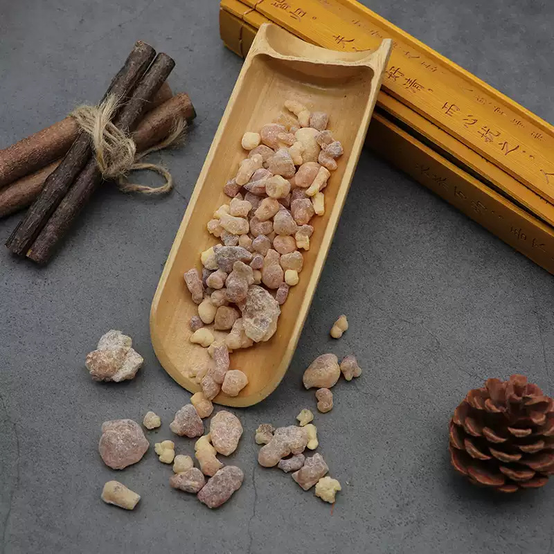 Dried Frankincense Resin Ru Xiang 500g Raw Chinese Herb for Traditional Decoction and External Use key features