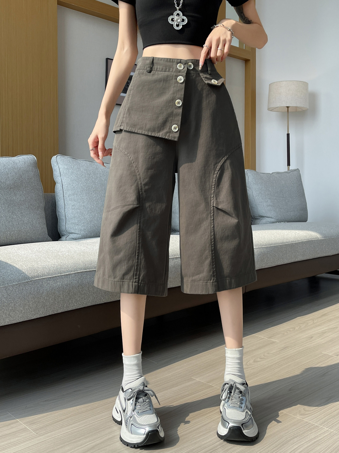Quần culottes nữ ống rộng cạp cao dáng suông vải cotton — màu trắng