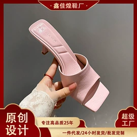 女式时装单鞋;女式皮靴;高跟凉鞋